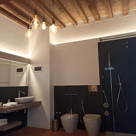 La Corte Dei Sogni 住宿加早餐酒店 4*