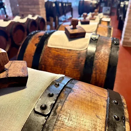 La Corte Dei Sogni Bed and Breakfast 4*