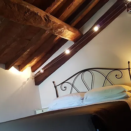 La Corte Dei Sogni Modène