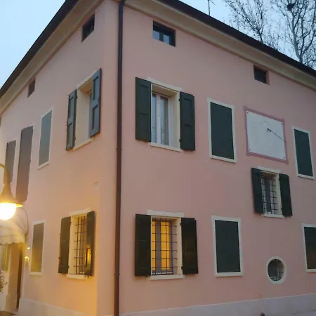 Couette-café La Corte Dei Sogni 4*