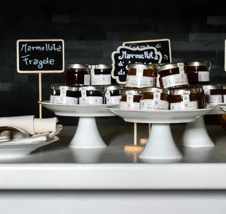 La Corte Dei Sogni Frühstückspension 4*