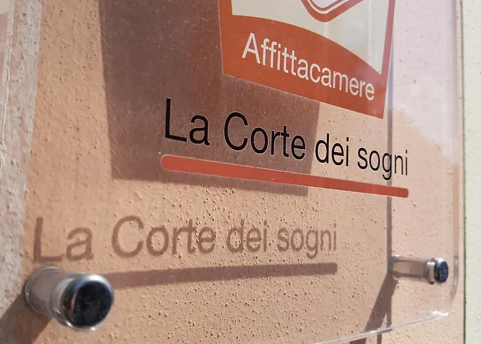 La Corte Dei Sogni לינה וארוחת בוקר 4*